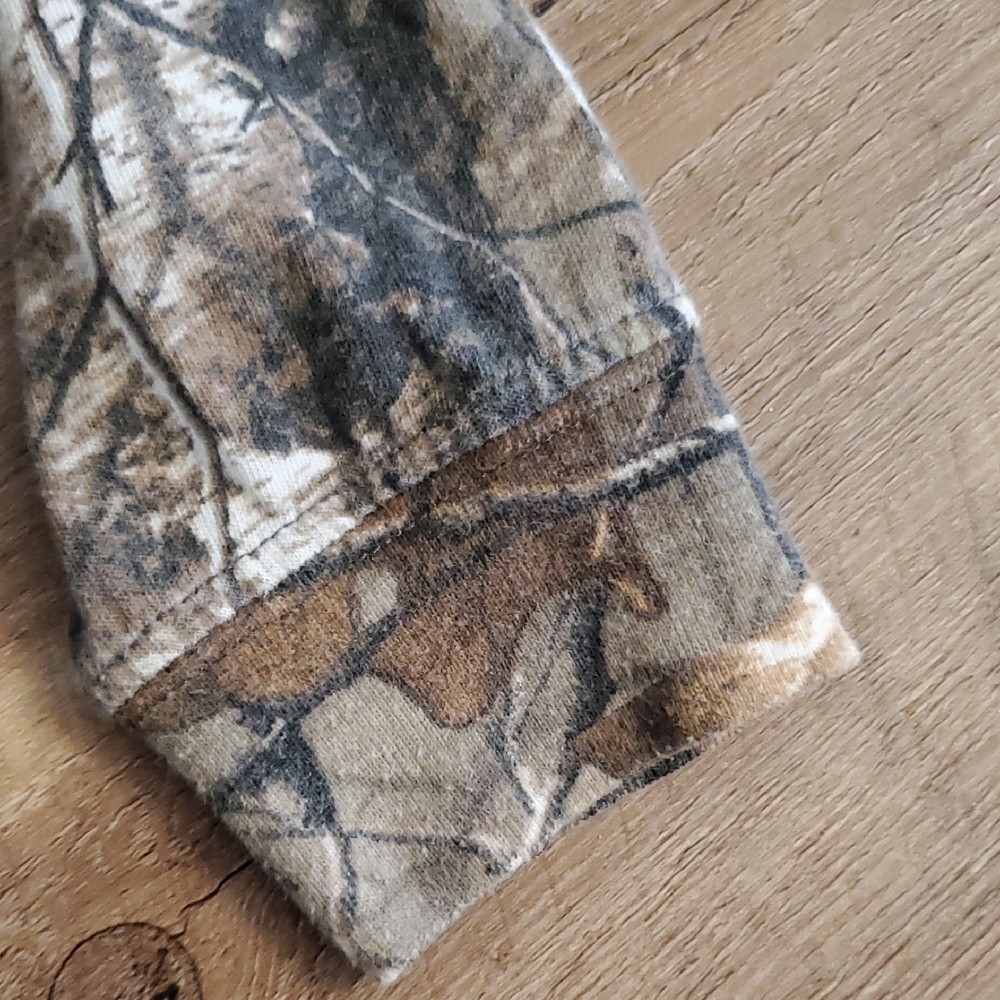 5/$15 Women's Camouflage Long Sleeve Shirts - Picture 3 of 4